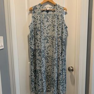 LuLaRoe Open Front Kimono Vest - Triangle Design L